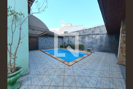 Casa à venda com 408m², 6 quartos e 4 vagasQuintal