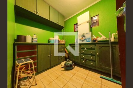 Casa à venda com 408m², 6 quartos e 4 vagasDepósito