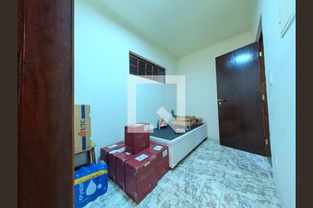 Casa à venda com 408m², 6 quartos e 4 vagasQuarto de Hóspede