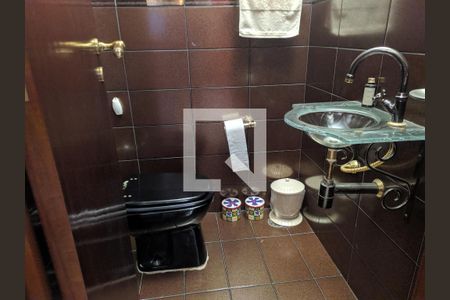 Casa à venda com 408m², 6 quartos e 4 vagasBanheiro Social 1 - Lavabo Sala