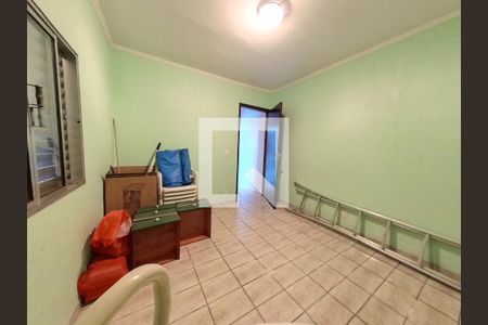 Casa à venda com 408m², 6 quartos e 4 vagasQuarto Externo