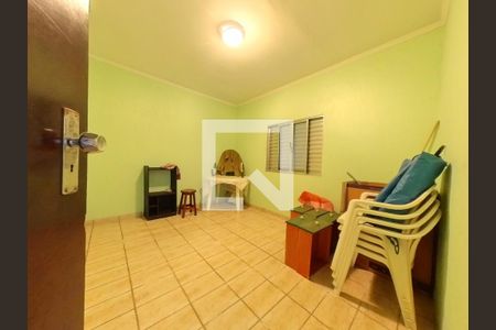 Casa à venda com 408m², 6 quartos e 4 vagasQuarto Externo