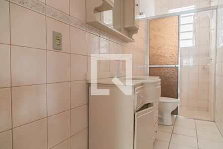 Casa à venda com 380m², 5 quartos e 6 vagas Casa à venda com 380m², 5 quartos e 6 vagasBanheiro