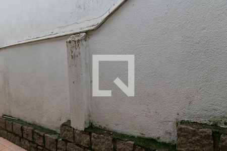 Casa à venda com 380m², 5 quartos e 6 vagas Casa à venda com 380m², 5 quartos e 6 vagasvista do quarto 4