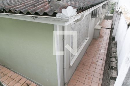 Casa à venda com 380m², 5 quartos e 6 vagas Casa à venda com 380m², 5 quartos e 6 vagasÁrea comum