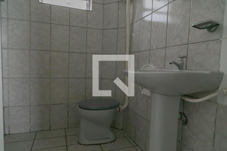 Casa à venda com 380m², 5 quartos e 6 vagas Casa à venda com 380m², 5 quartos e 6 vagasBanheiro Social