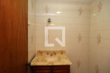 Lavabo de casa para alugar com 3 quartos, 244m² em Vila Ema, São Paulo