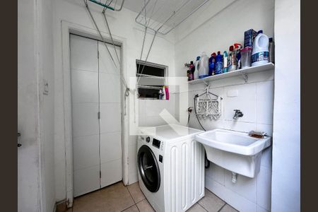 Casa à venda com 178m², 3 quartos e 2 vagasÁrea de Serviço