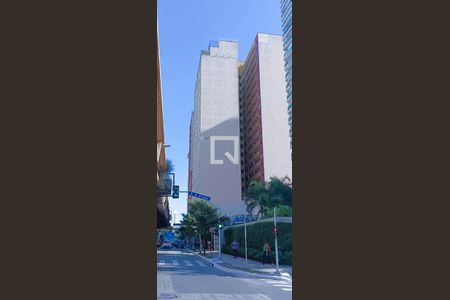Studio à venda com 49m², 1 quarto e sem vaga Studio à venda com 49m², 1 quarto e sem vagaFachada
