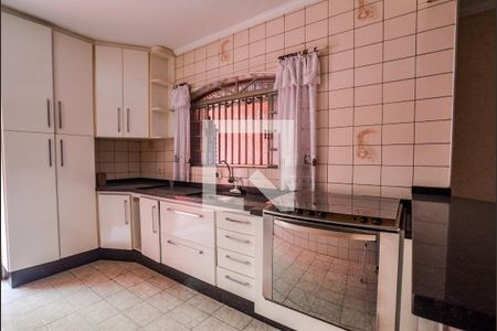 Casa à venda com 180m², 3 quartos e 1 vagaCozinha