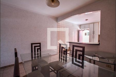 Casa à venda com 180m², 3 quartos e 1 vagaCopa