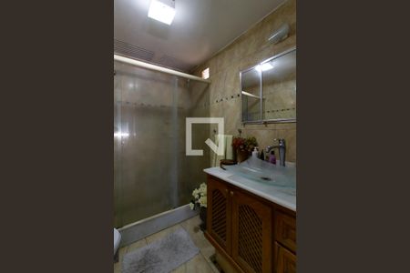 Apartamento à venda com 100m², 3 quartos e 1 vaga Apartamento à venda com 100m², 3 quartos e 1 vagaBanheiro da suíte 2