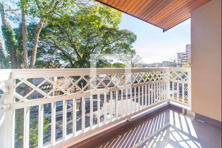 Casa à venda com 395m², 3 quartos e 4 vagasVaranda da Sala de TV