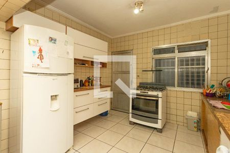 Casa à venda com 130m², 3 quartos e 2 vagas Casa à venda com 130m², 3 quartos e 2 vagasCozinha