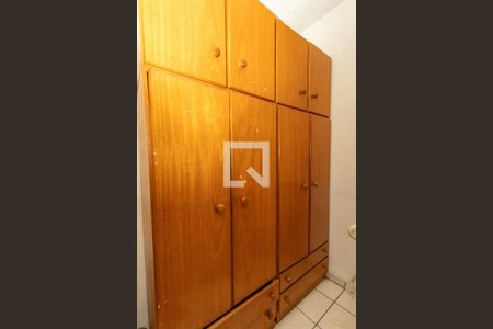 Casa à venda com 130m², 3 quartos e 2 vagas Casa à venda com 130m², 3 quartos e 2 vagasCloset da suíte