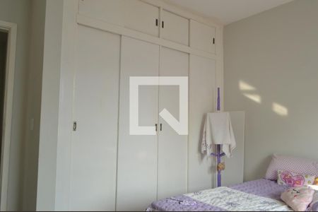 Casa de condomínio à venda com 150m², 3 quartos e 4 vagasQuarto 1