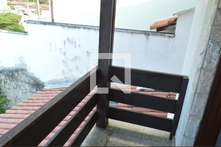 Casa de condomínio à venda com 150m², 3 quartos e 4 vagasVaranda da Suíte