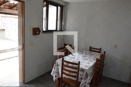 Casa de condomínio à venda com 150m², 3 quartos e 4 vagasCozinha