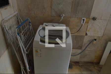 Casa de condomínio à venda com 150m², 3 quartos e 4 vagasÁrea de Serviço