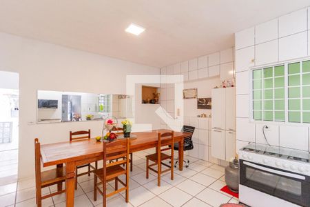 Casa para alugar com 100m², 2 quartos e sem vagaCozinha