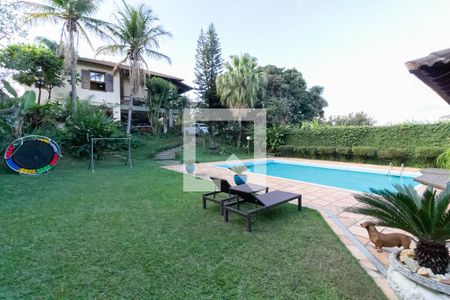 Casa à venda com 640m², 4 quartos e 6 vagasQuintal