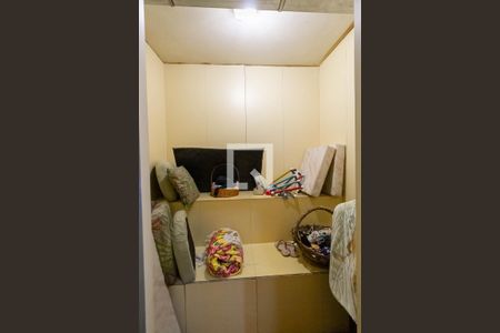 Casa à venda com 640m², 4 quartos e 6 vagasSauna