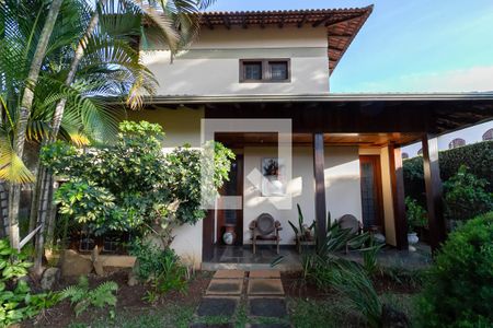 Casa à venda com 640m², 4 quartos e 6 vagasFachada