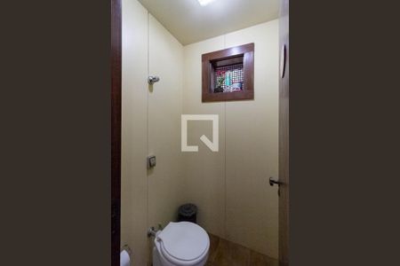Casa à venda com 640m², 4 quartos e 6 vagasBanheiro