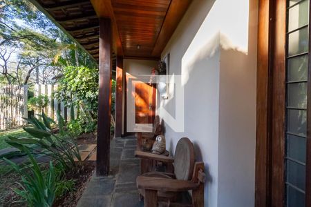 Casa à venda com 640m², 4 quartos e 6 vagasFachada