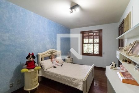 Casa à venda com 640m², 4 quartos e 6 vagasSuíte 1