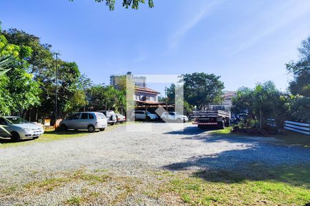 Casa à venda com 195m², 3 quartos e 4 vagas Casa à venda com 195m², 3 quartos e 4 vagasArea Comum