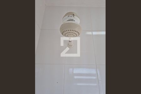 Casa à venda com 250m², 3 quartos e 2 vagas Casa à venda com 250m², 3 quartos e 2 vagasBanheiro Piscina e Churrasqueira