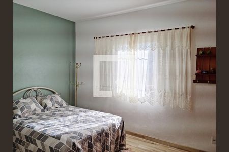 Casa à venda com 250m², 3 quartos e 2 vagas Casa à venda com 250m², 3 quartos e 2 vagasQuarto 2