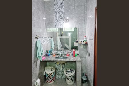 Casa à venda com 250m², 3 quartos e 2 vagas Casa à venda com 250m², 3 quartos e 2 vagasQuarto 3 - Banheiro