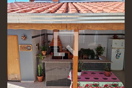 Casa à venda com 250m², 3 quartos e 2 vagas Casa à venda com 250m², 3 quartos e 2 vagasQuarto 3 - Vista