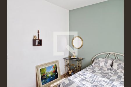 Casa à venda com 250m², 3 quartos e 2 vagas Casa à venda com 250m², 3 quartos e 2 vagasQuarto 2