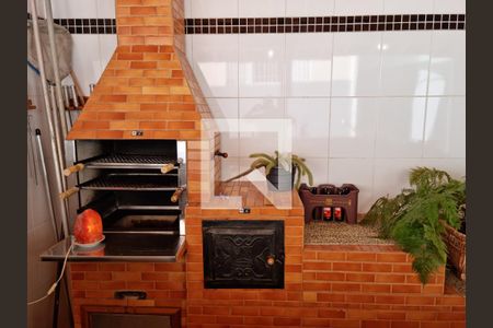 Casa à venda com 250m², 3 quartos e 2 vagas Casa à venda com 250m², 3 quartos e 2 vagasÁrea da Churrasqueira