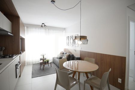 Sala/Cozinha/Serviço de apartamento para alugar com 1 quarto, 40m² em Vila Mariana, São Paulo