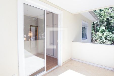 Casa de condomínio à venda com 170m², 3 quartos e 3 vagas Casa de condomínio à venda com 170m², 3 quartos e 3 vagasVaranda do quarto 1