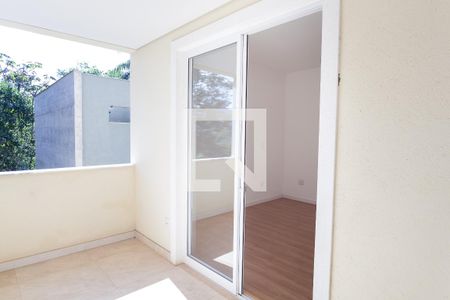 Casa de condomínio à venda com 170m², 3 quartos e 3 vagas Casa de condomínio à venda com 170m², 3 quartos e 3 vagasVaranda do quarto 1