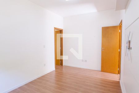 Casa de condomínio à venda com 170m², 3 quartos e 3 vagas Casa de condomínio à venda com 170m², 3 quartos e 3 vagasSuíte