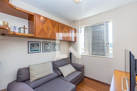 Apartamento à venda com 216m², 4 quartos e 2 vagas Apartamento à venda com 216m², 4 quartos e 2 vagasQuarto 4