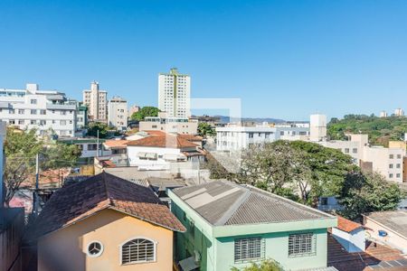 Apartamento à venda com 216m², 4 quartos e 2 vagas Apartamento à venda com 216m², 4 quartos e 2 vagasQuarto 2