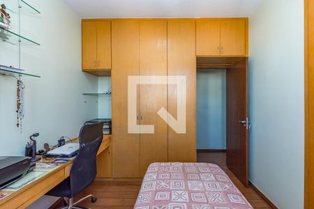 Apartamento à venda com 216m², 4 quartos e 2 vagas Apartamento à venda com 216m², 4 quartos e 2 vagasQuarto 2