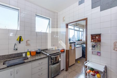 Apartamento à venda com 216m², 4 quartos e 2 vagas Apartamento à venda com 216m², 4 quartos e 2 vagasCozinha