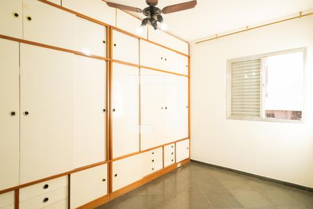Apartamento à venda com 69m², 2 quartos e 1 vagaQuarto 2
