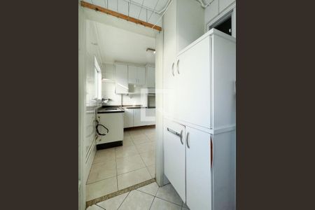 Apartamento à venda com 69m², 2 quartos e 1 vagaÁrea de Serviço