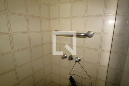 Apartamento para alugar com 100m², 3 quartos e 1 vagaBanheiro da suíte 