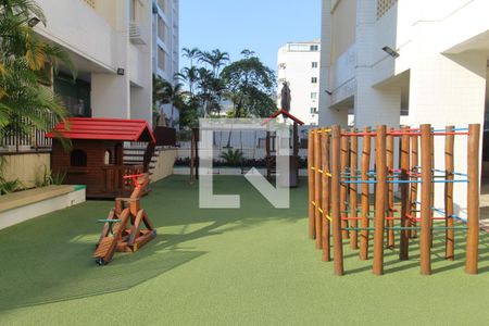 Apartamento para alugar com 100m², 3 quartos e 1 vagaÁrea comum - Playground