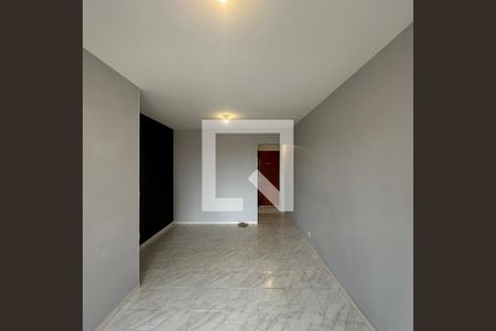 Sala de apartamento para alugar com 3 quartos, 70m² em Vila Butantã, São Paulo